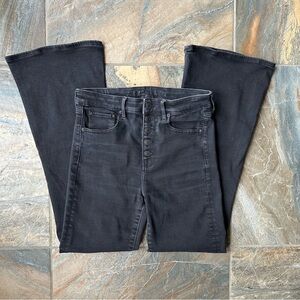 American Eagle Highest Rise Flare Jeans Women’s Size 4 Black